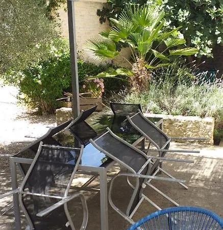 Jolie Maison De Avec Un Exterieur Au Calme - Les Dragons De La Chamoiserie