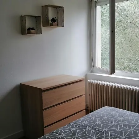 Semesterbostad Jolie Maison De Avec Un Exterieur Au Calme - Les Dragons De La Chamoiserie