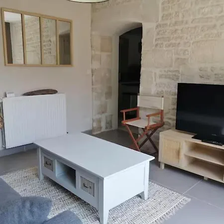 Semesterbostad Jolie Maison De Avec Un Exterieur Au Calme - Les Dragons De La Chamoiserie